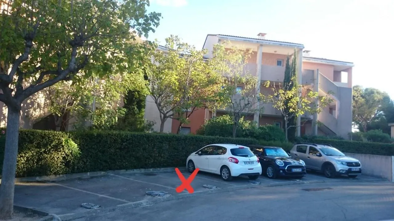Appartement Vue Mer Le Chant Des Cigales Sausset-les-Pins Apartment